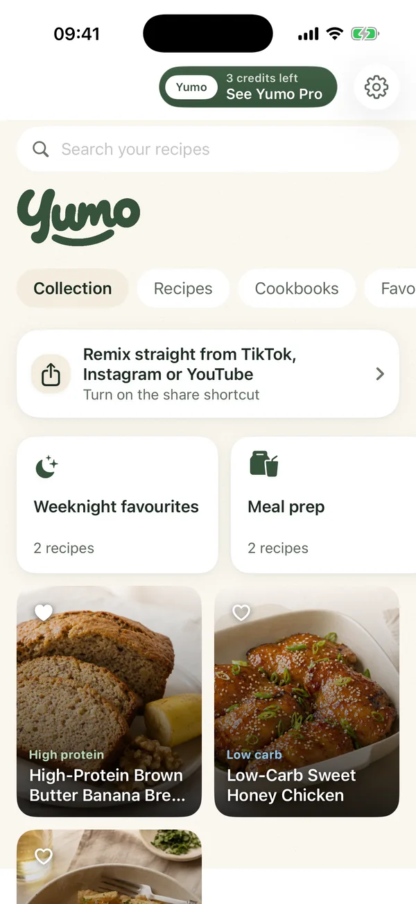 Yumo home screen with saved recipes and cookbooks